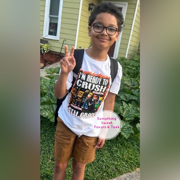ROBLOX Back to school tee. Preschool-5th Grade - Picture 2 of 4